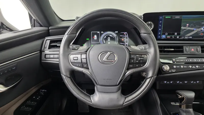 Lexus ES300h