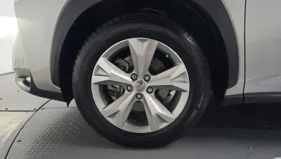 Lexus NX300h