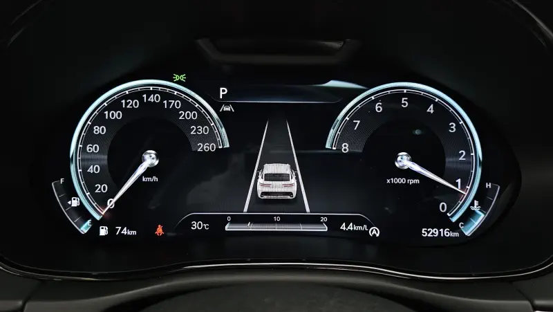 Genesis GV70