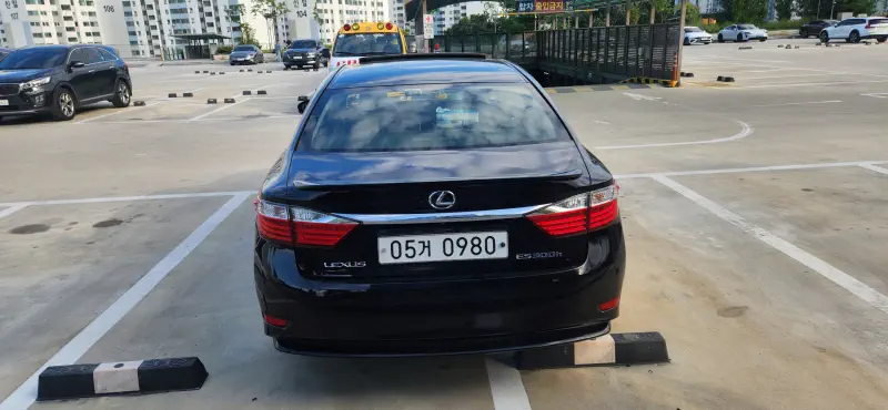Lexus ES300h
