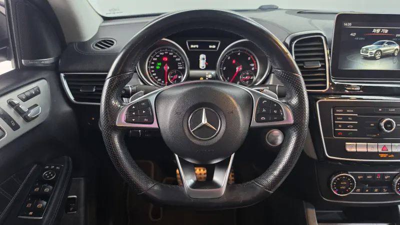 Mercedes-Benz GLE-Class