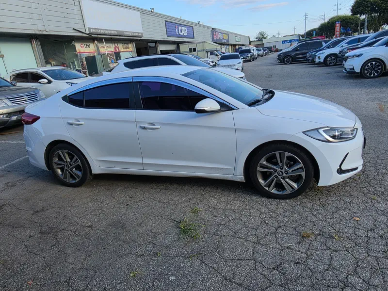 Hyundai Avante