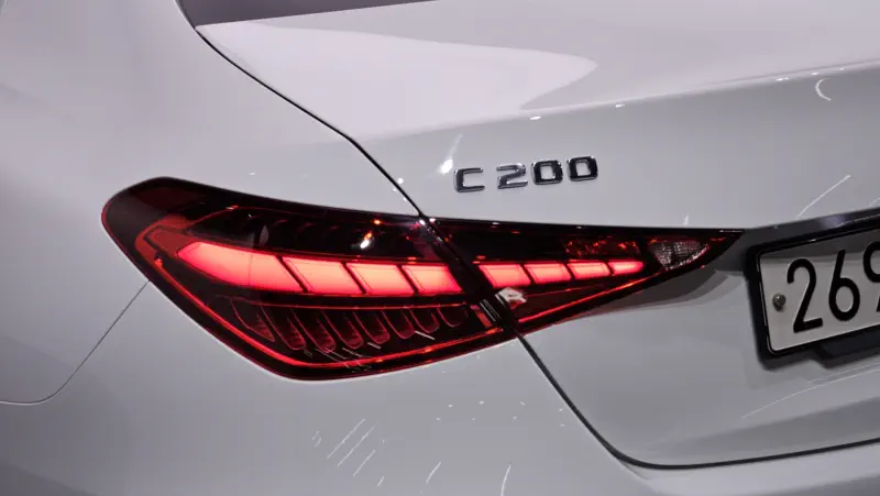 Mercedes-Benz C-Class