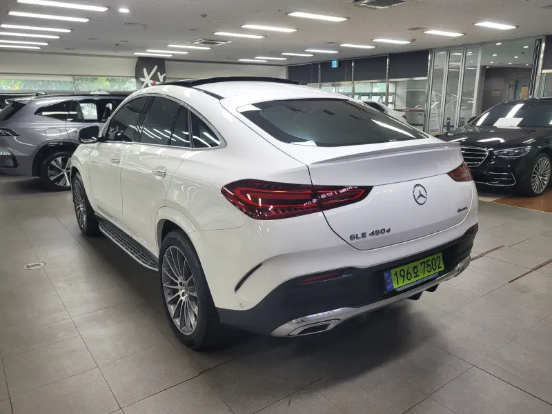 Mercedes-Benz GLE-Class