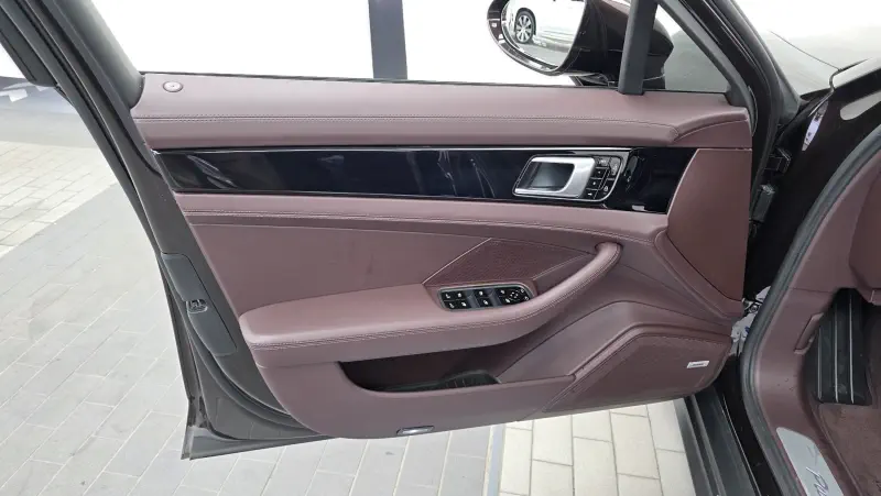 Купить Porsche Panamera Gyeonggi из Кореи