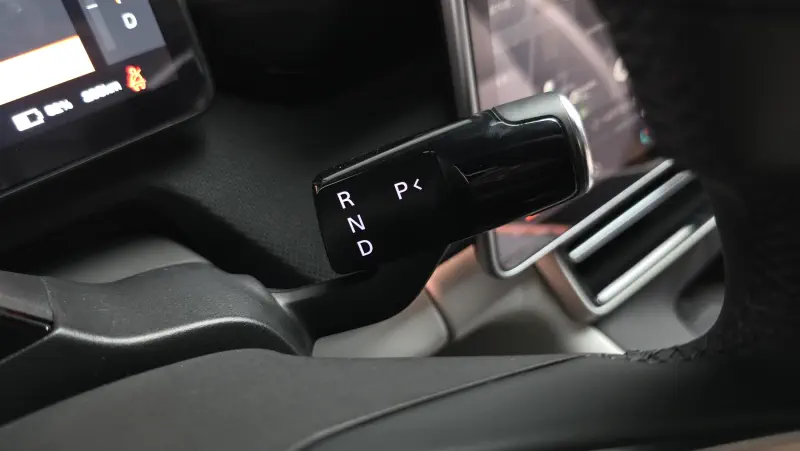 Polestar 4