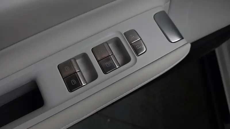 Polestar 4