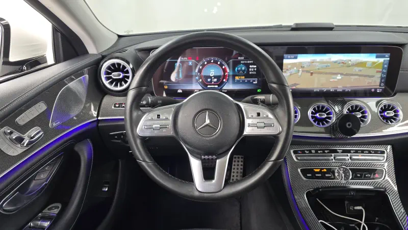 Mercedes-Benz CLS-Class
