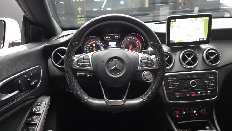 Mercedes-Benz CLA-Class