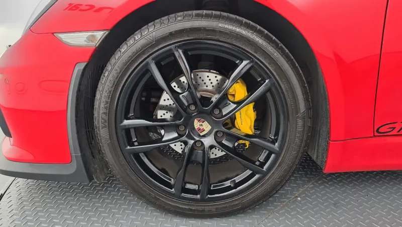 Porsche Cayman