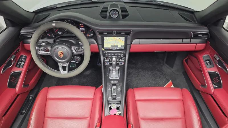 Porsche 911