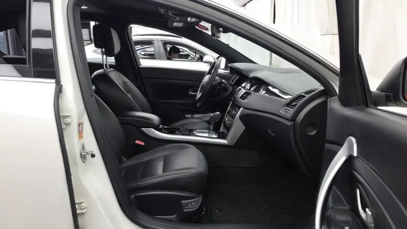 Renault Samsung SM5