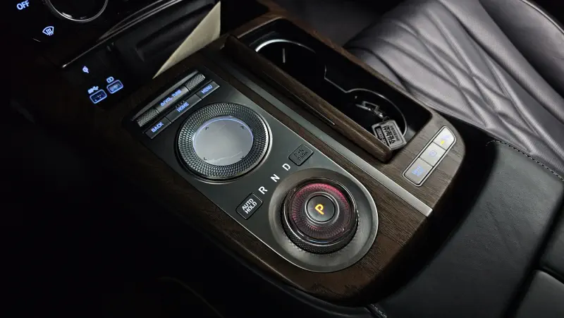 Genesis Electrified G80
