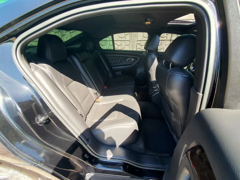 Ford Taurus