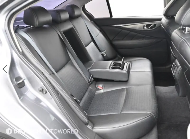 Infiniti Q50