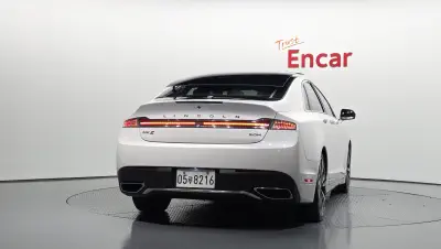 Lincoln Mkz