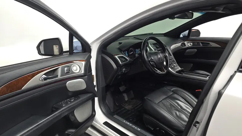 Lincoln Mkz