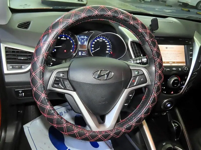 Hyundai Veloster