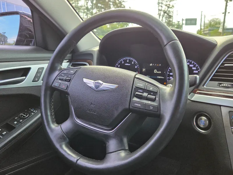 Hyundai Genesis