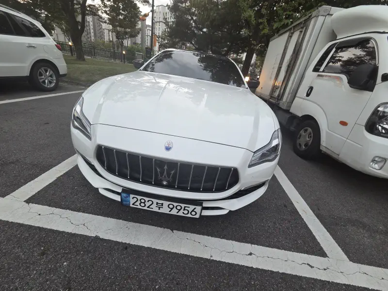 Maserati Quattroporte