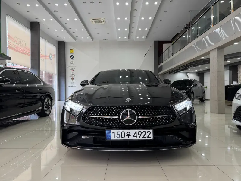 Mercedes-Benz CLS-Class