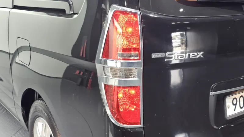 Hyundai Grand Starex