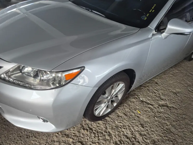 Lexus ES300h