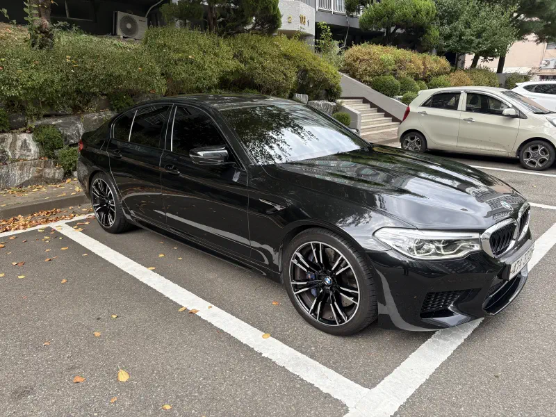 BMW M5