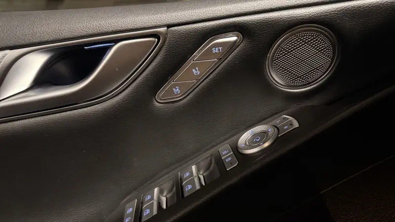 Genesis Electrified G80