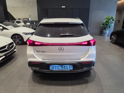 Mercedes-Benz EQA