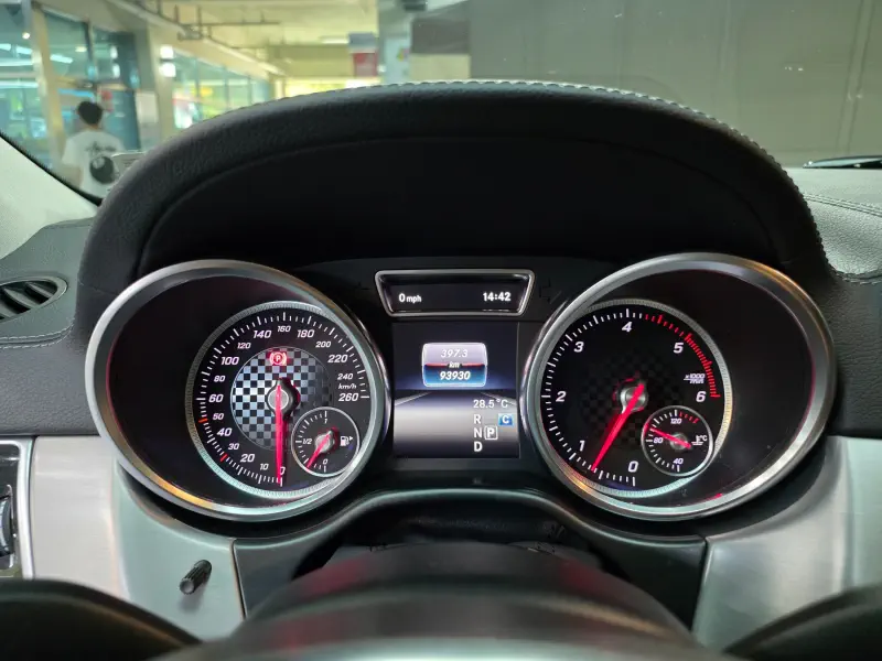 Mercedes-Benz GLE-Class