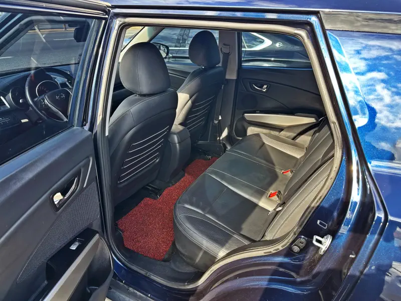Купить SsangYong Tivoli Gyeongbuk из Кореи