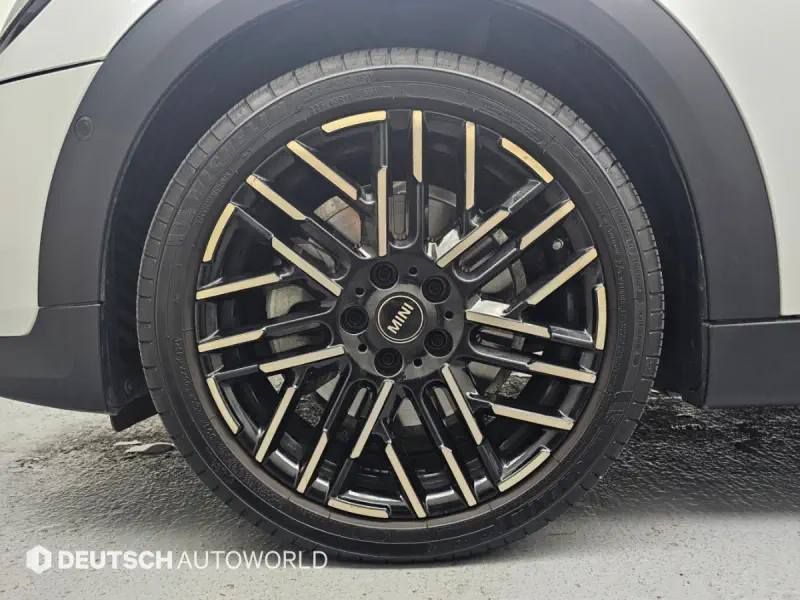 Купить MINI Hatch Gyeonggi из Кореи