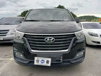 Hyundai Grand Starex