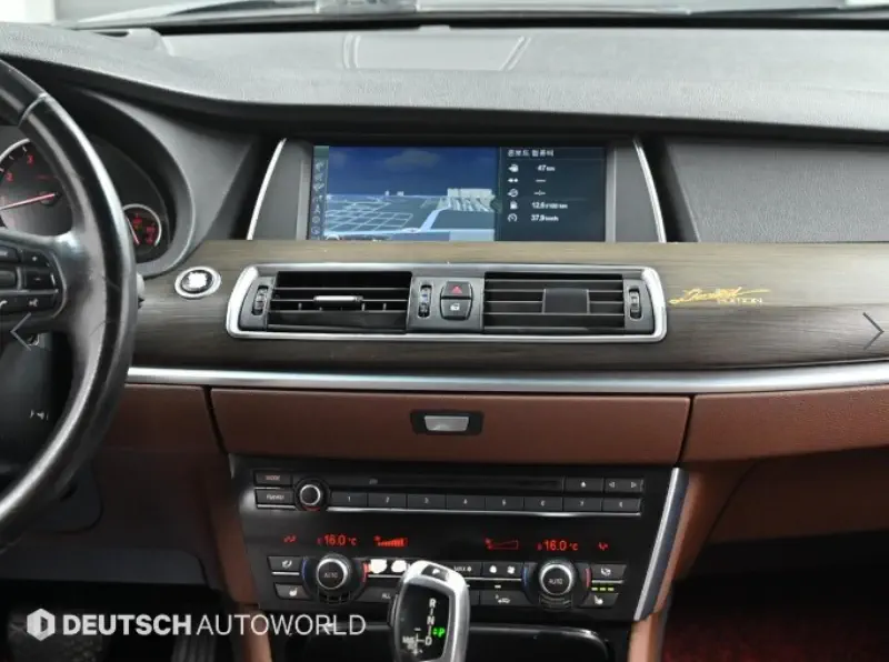 BMW 5-Series Gran Turismo
