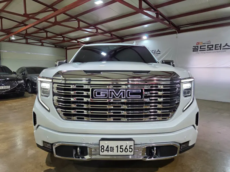GMC SIERRA