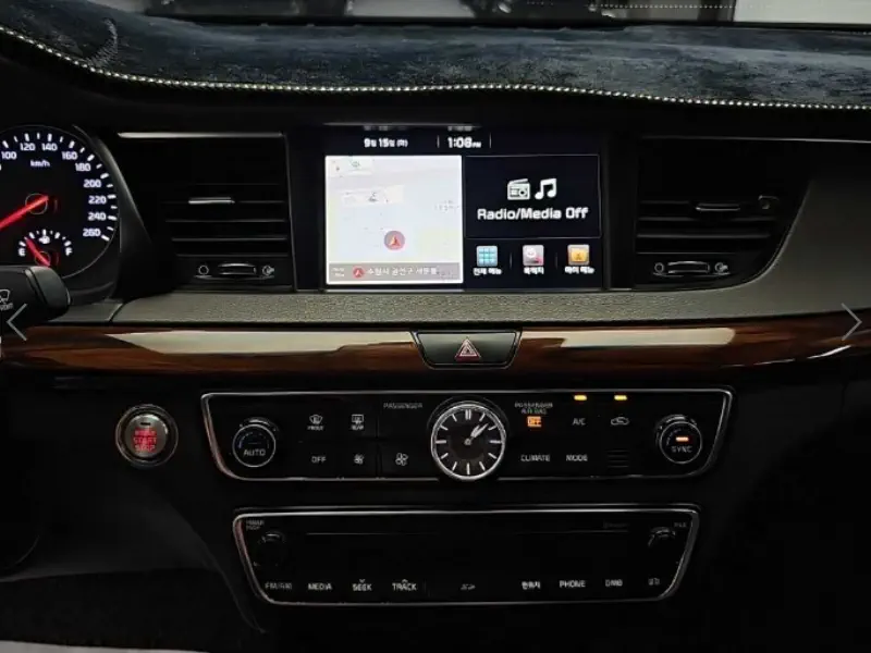 Kia K7