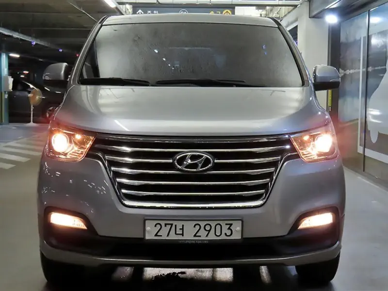 Hyundai Grand Starex