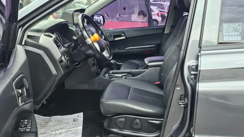 SsangYong Korando Sports
