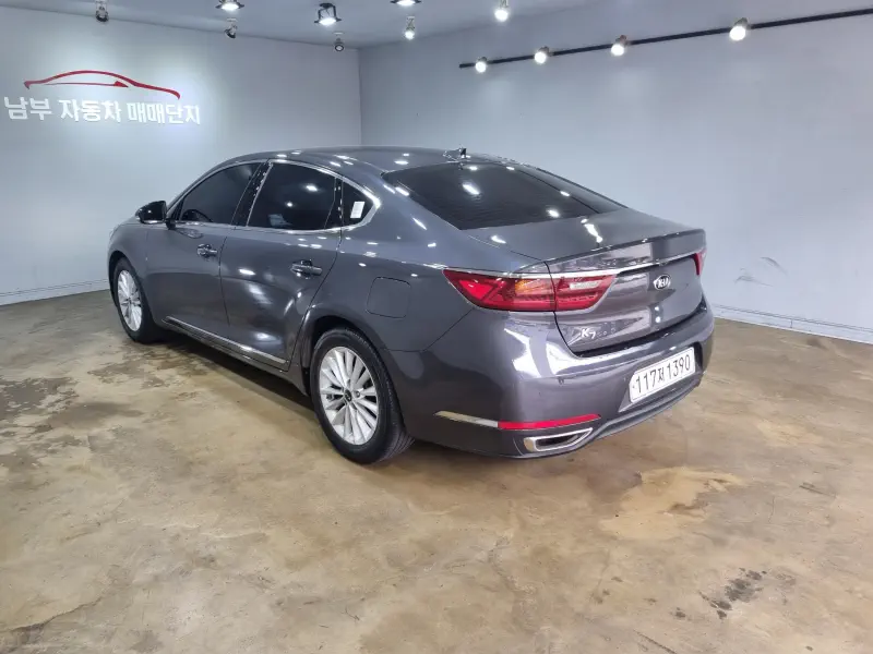 Kia K7