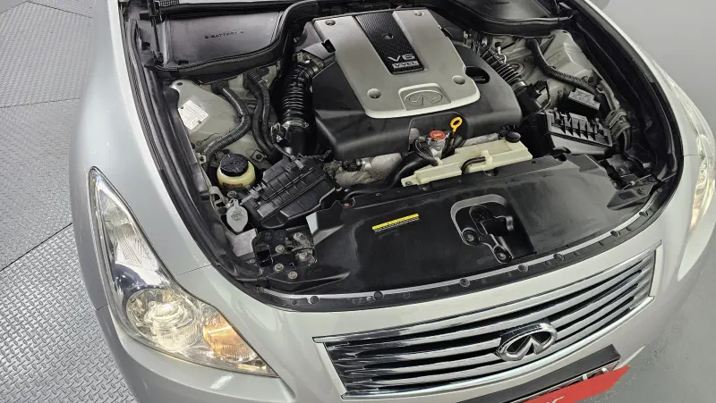 Infiniti G37
