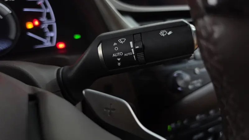 Lexus ES300h