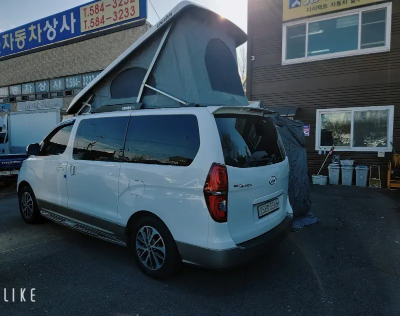 Hyundai Grand Starex