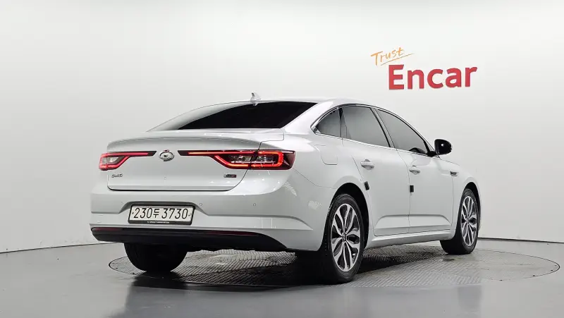 Renault Samsung SM6