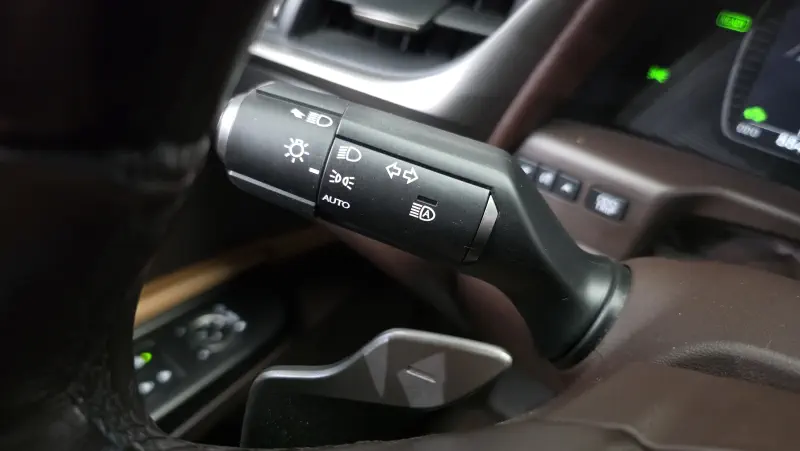 Lexus ES300h