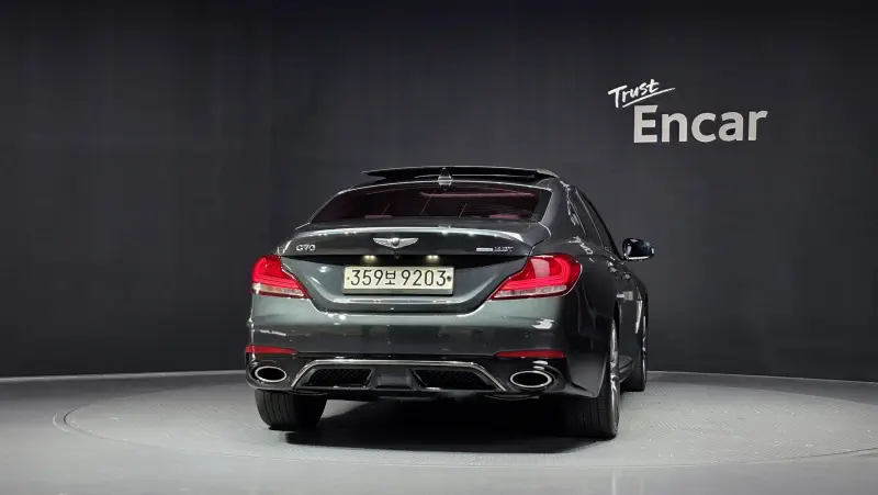 Genesis G70
