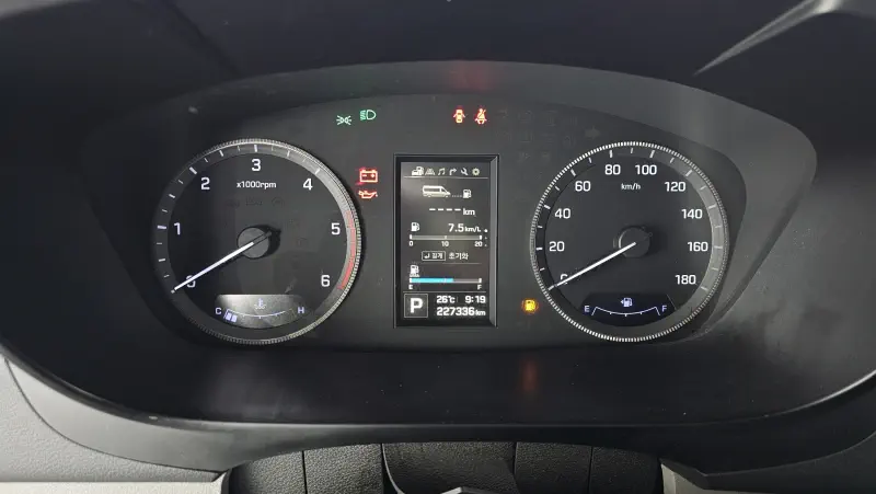 Hyundai H1