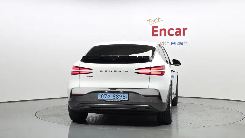 Genesis GV60