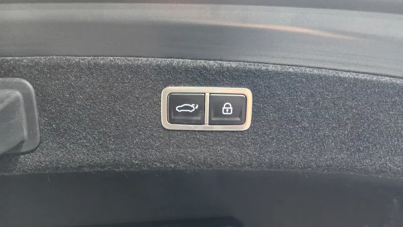 Genesis Electrified G80