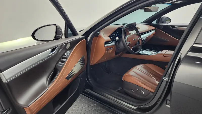 Genesis Electrified G80